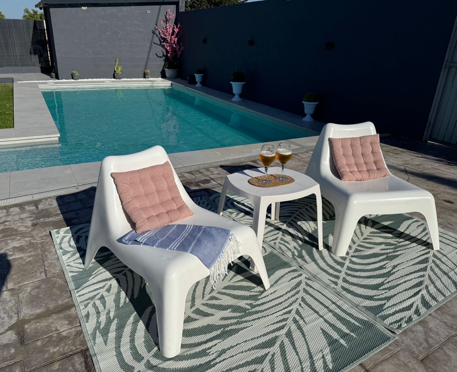 Zona exterior Villa Delmu